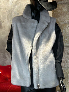 PERFECTO SANS MANCHES FAUX VISON