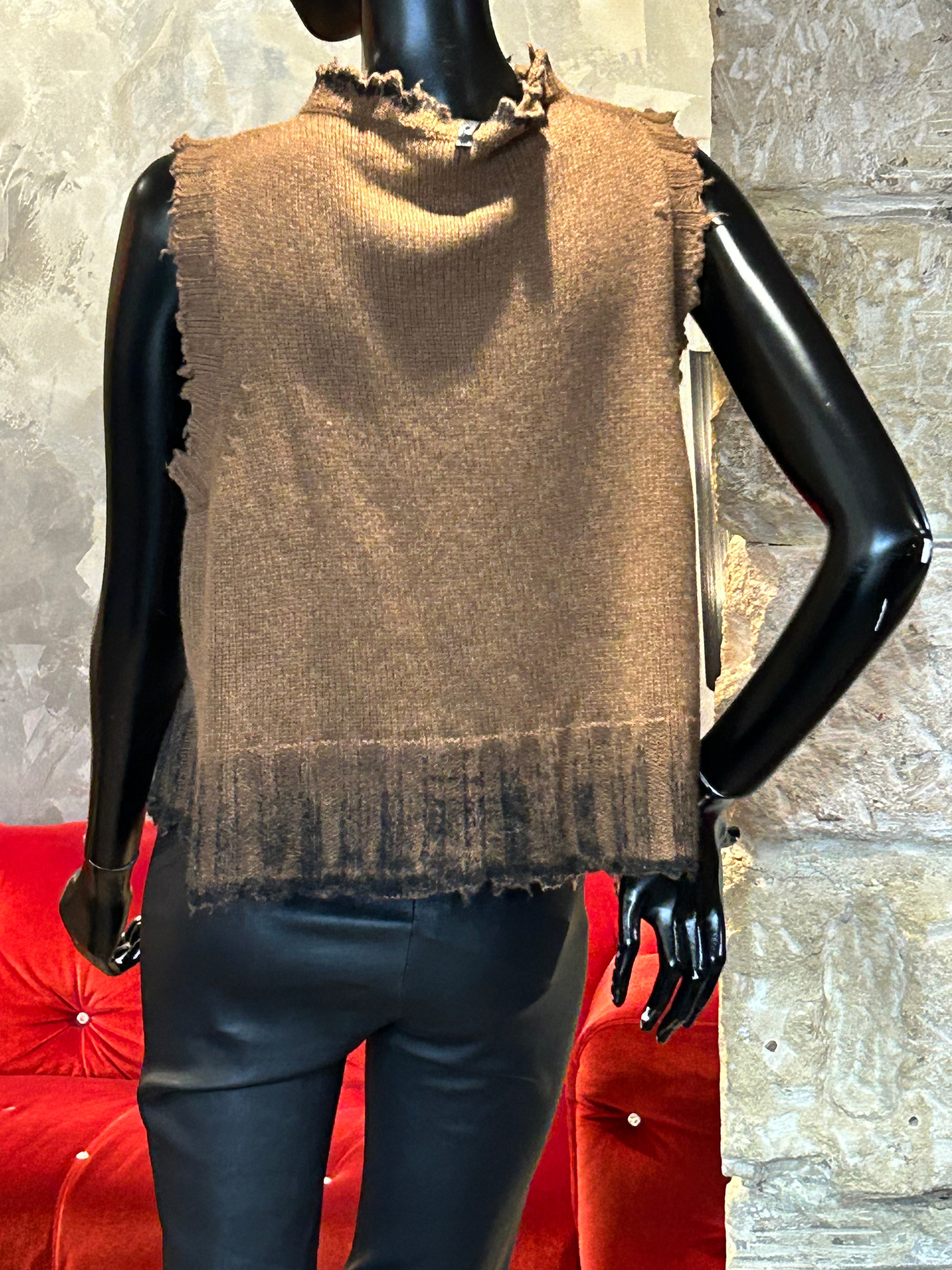 GILET SANS MANCHES CAMEL AND TIE