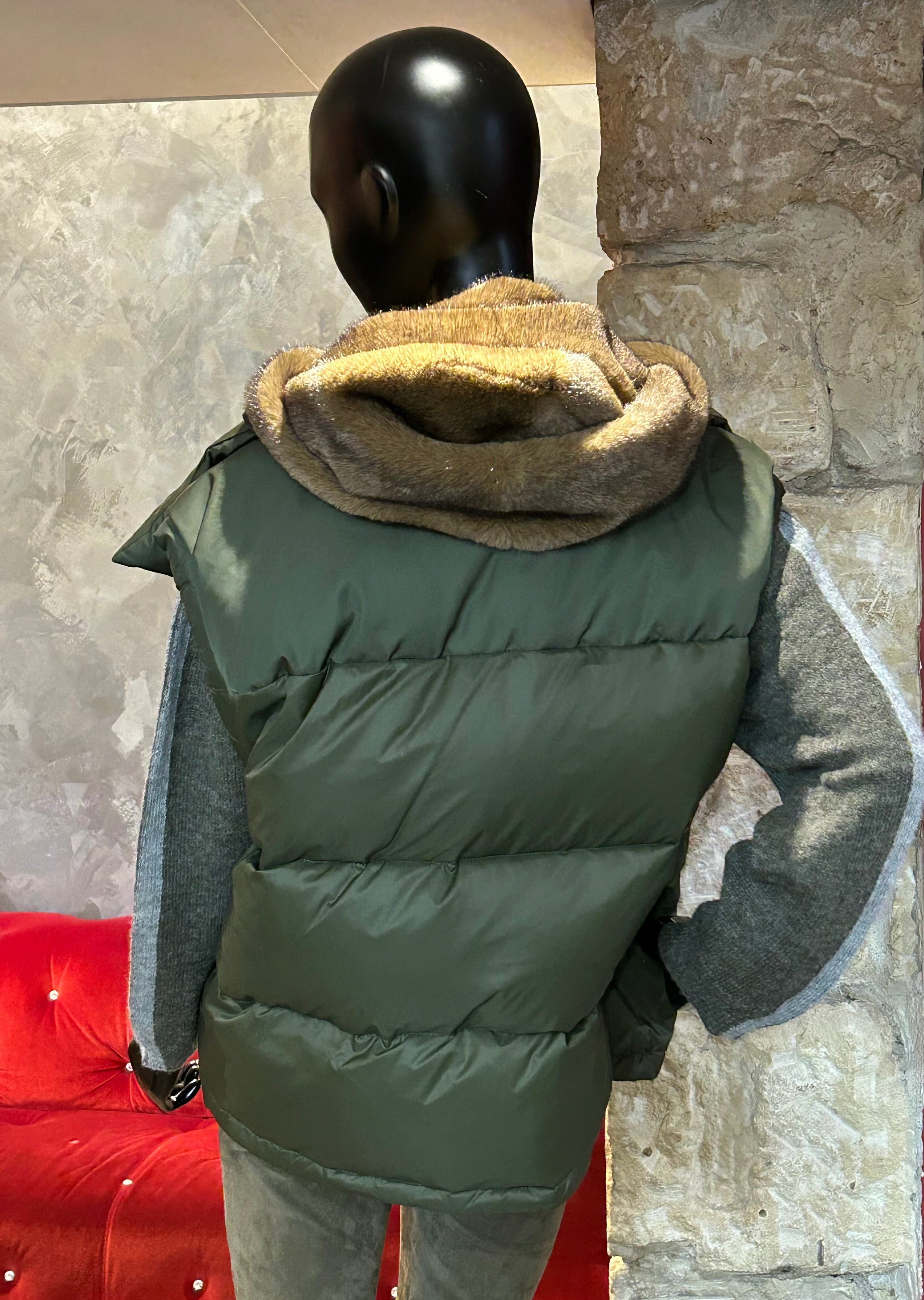 DOUDOUNE SANS MANCHES FAUSSE FOURRURE VISON