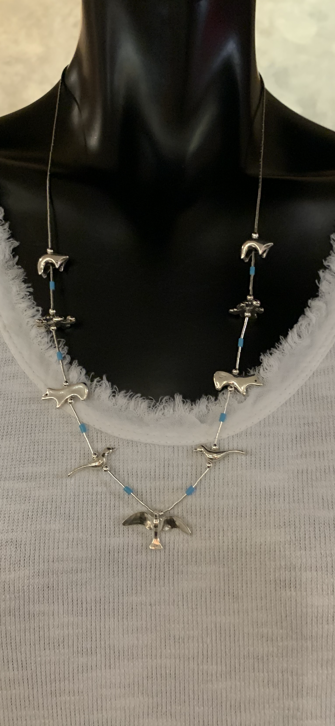 COLLIER « ANIMALS » LONG EN ARGENT ET TURQUOISES