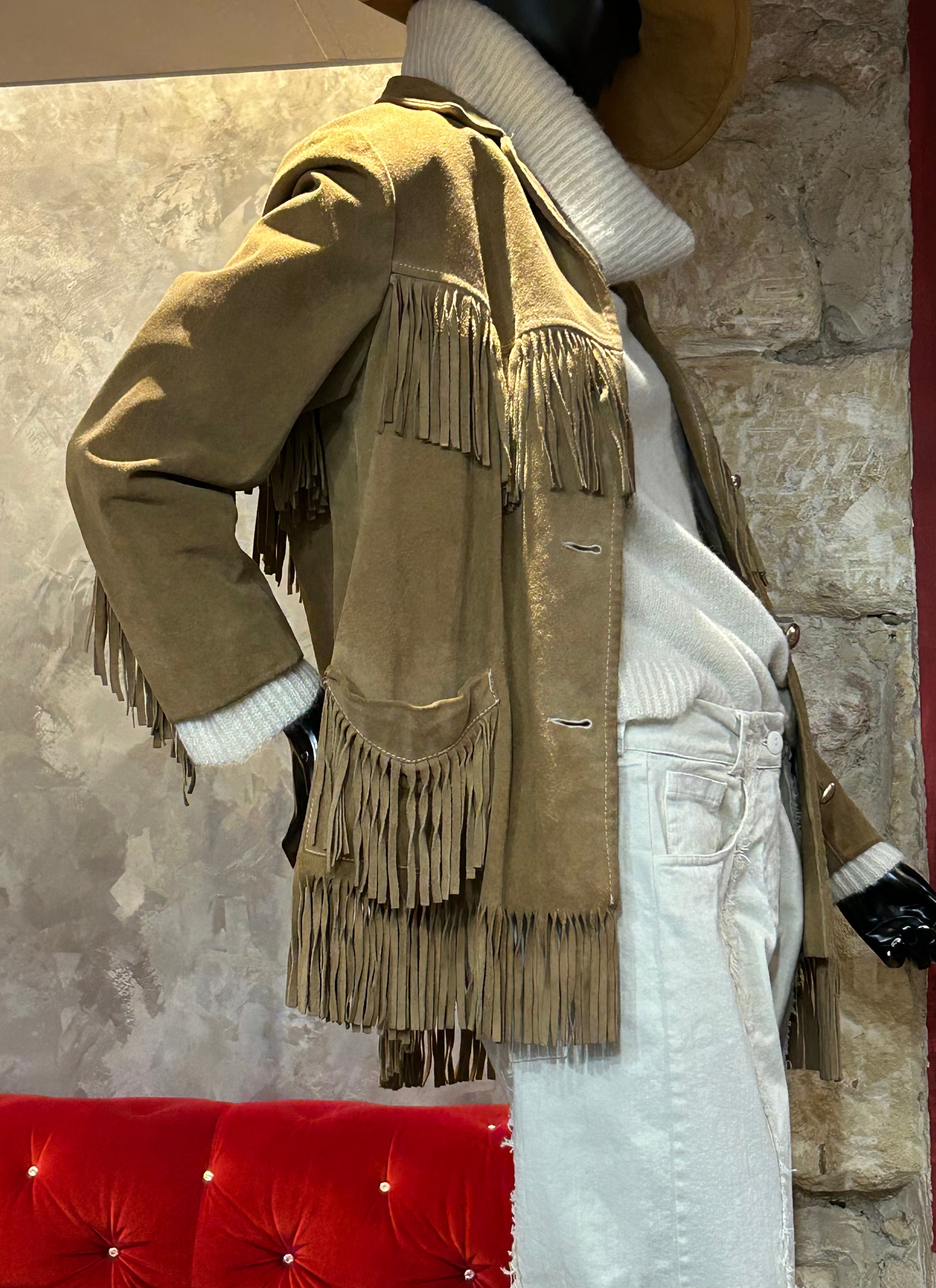 VESTE EN PEAU A FRANGES