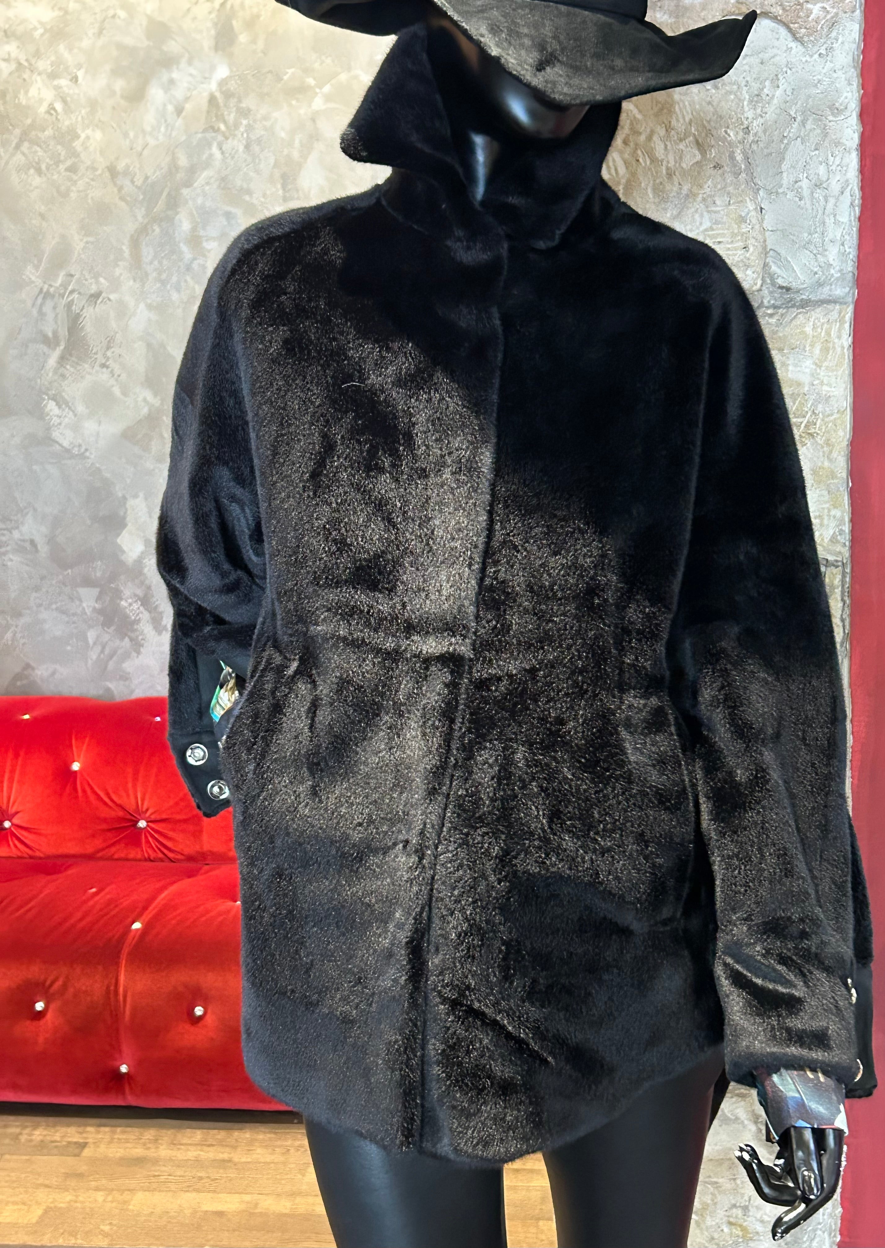 SUR CHEMISE EN FAUSSE FOURRURE