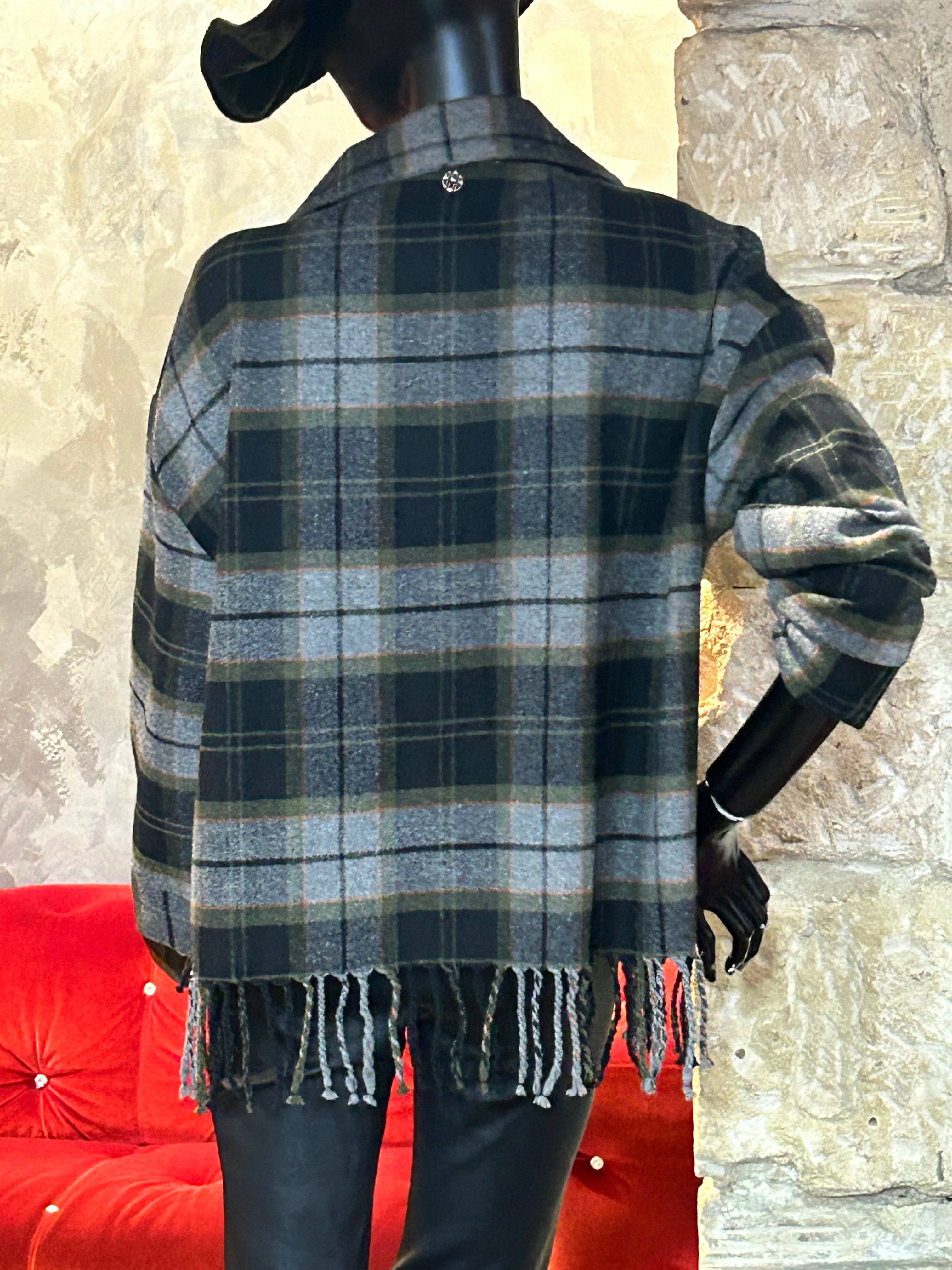 VESTE FRANGÉE
