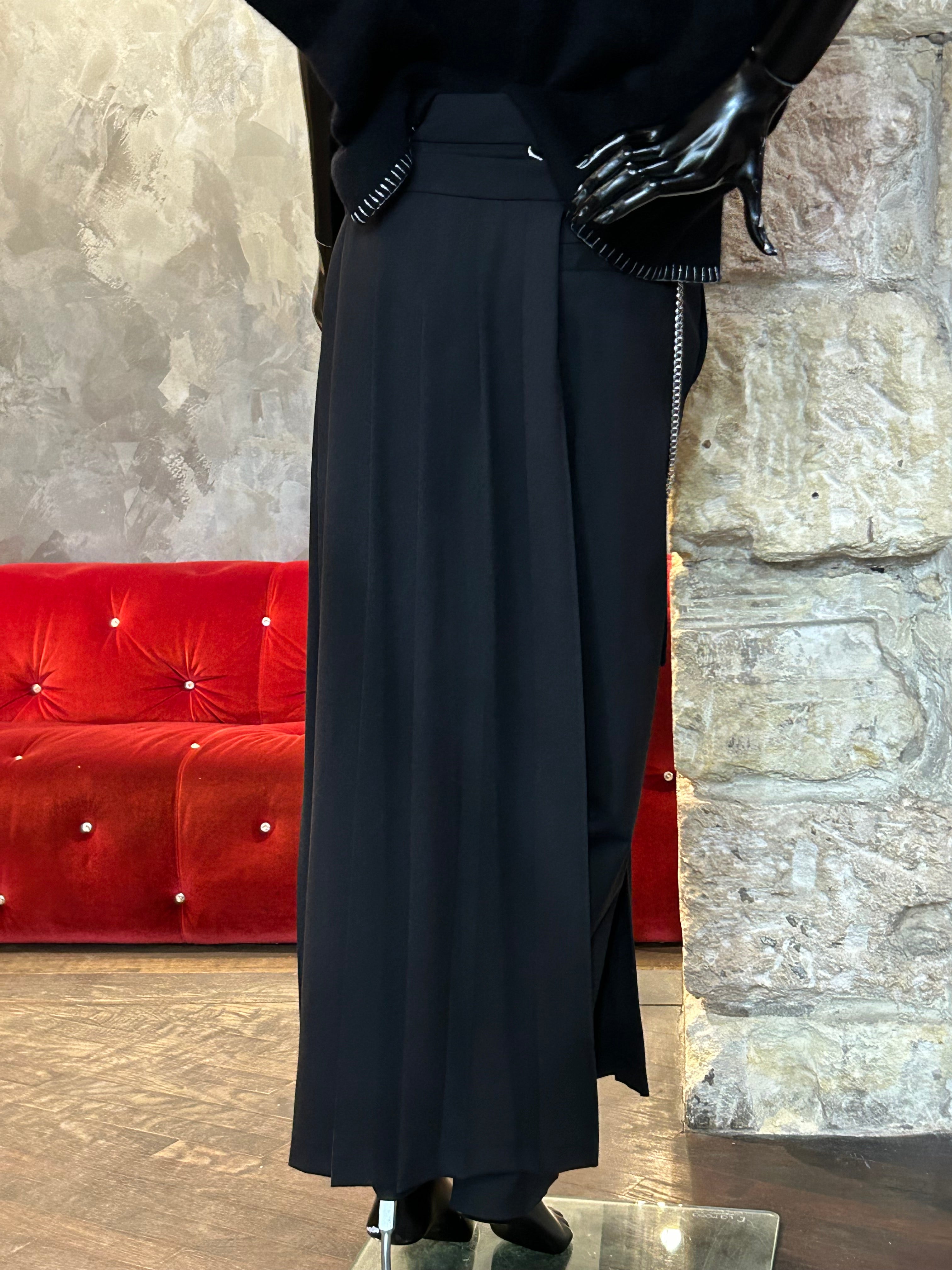 PANTALON JUPE NOIR