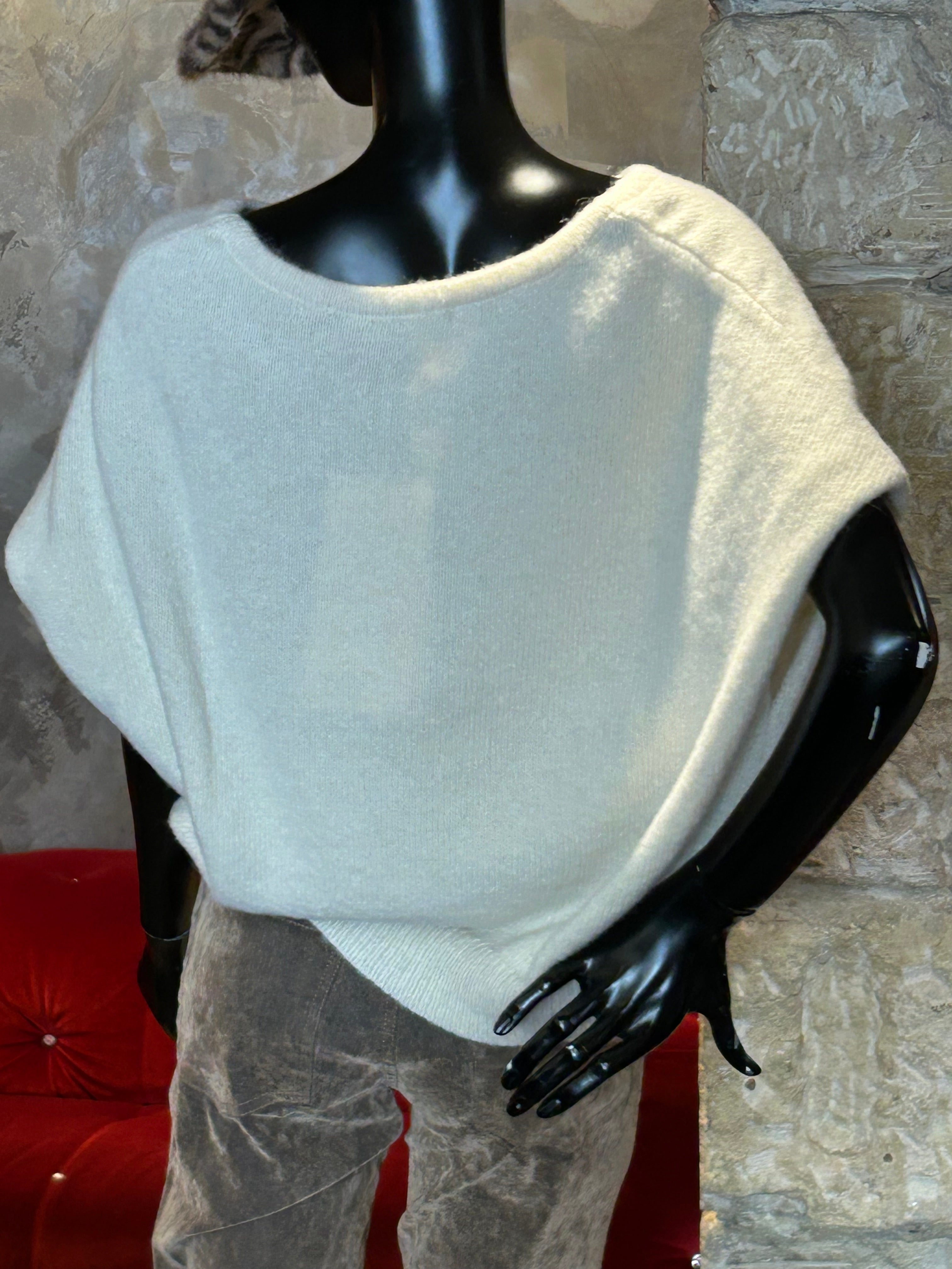 PULL SANS MANCHES BABY ALPAGA