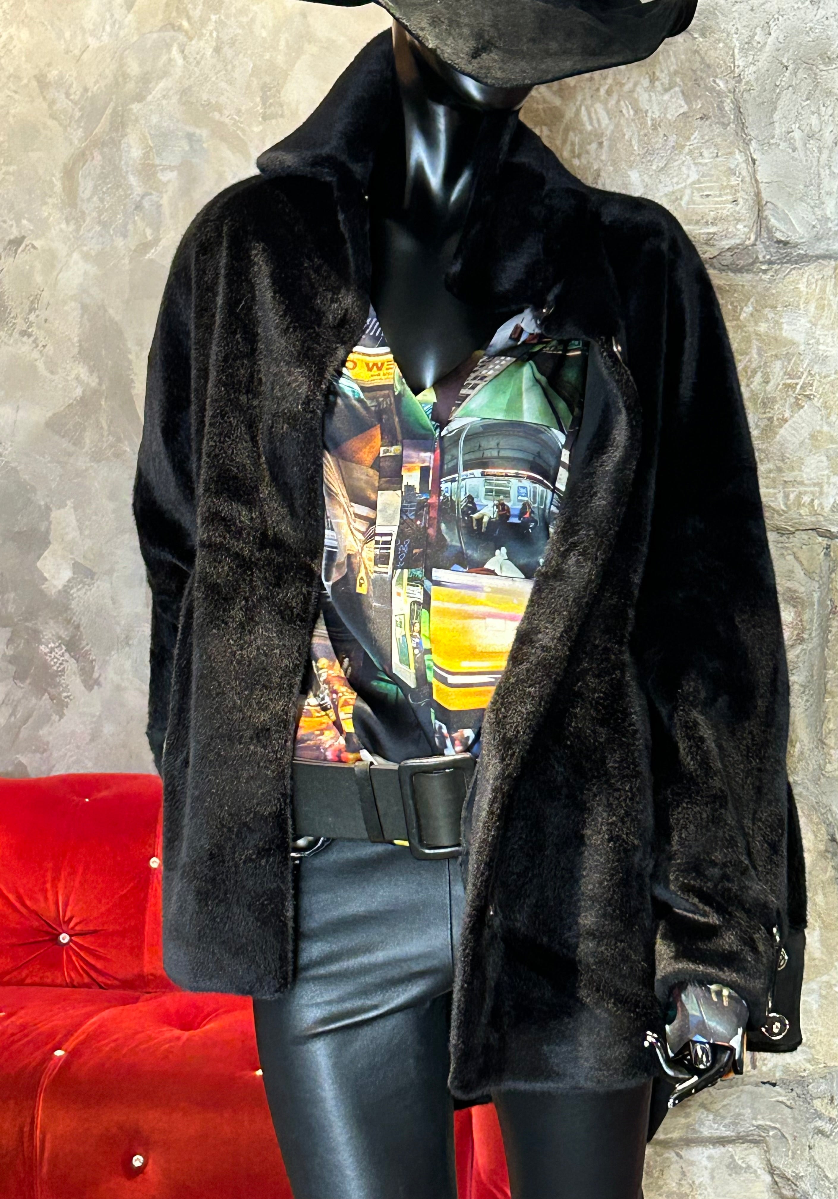 SUR CHEMISE EN FAUSSE FOURRURE