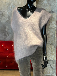 PULL COL V SANS MANCHES POUDRÉ