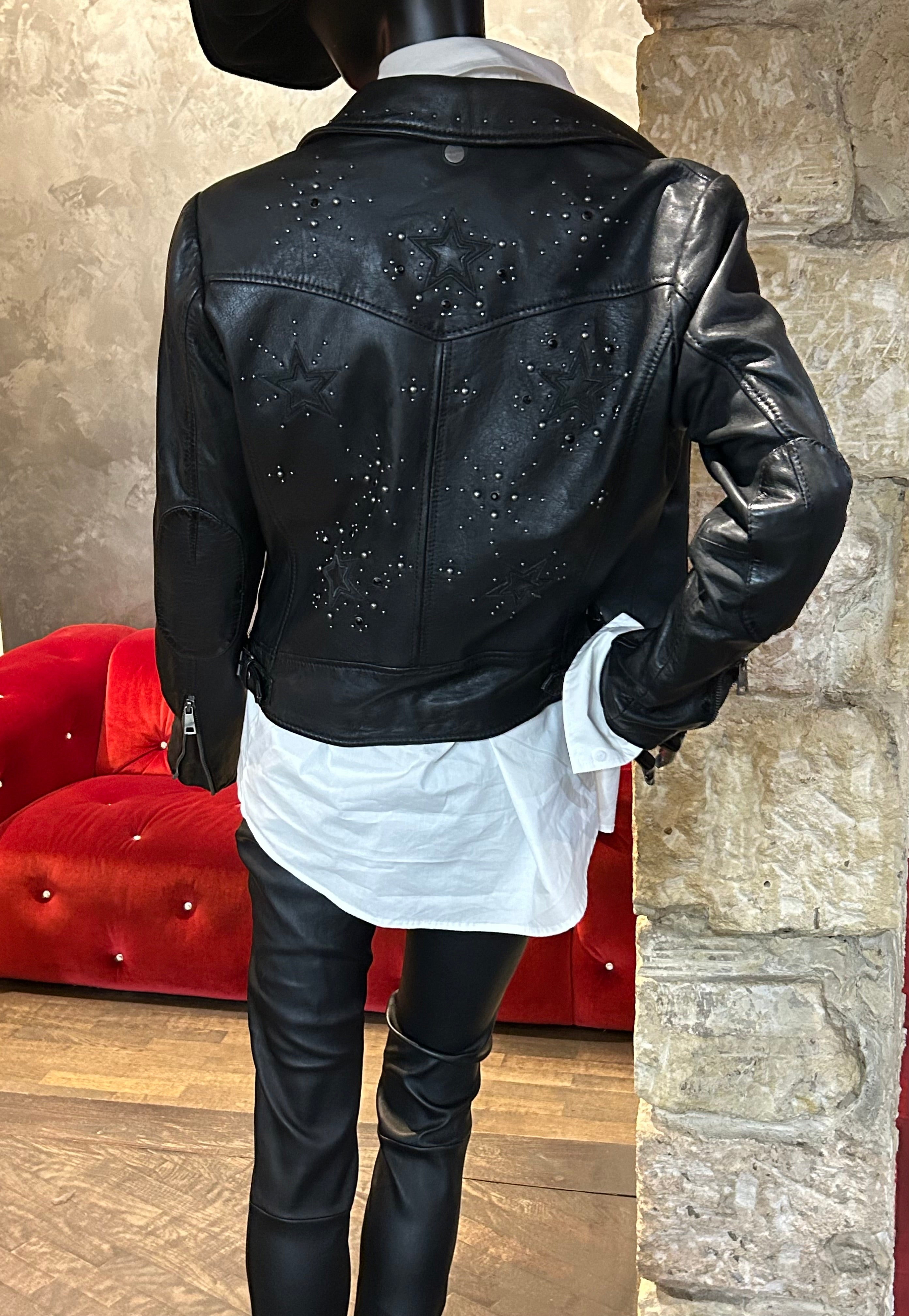 PERFECTO DOS ETOILES ET CLOUS