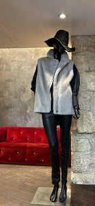 PERFECTO SANS MANCHES FAUX VISON