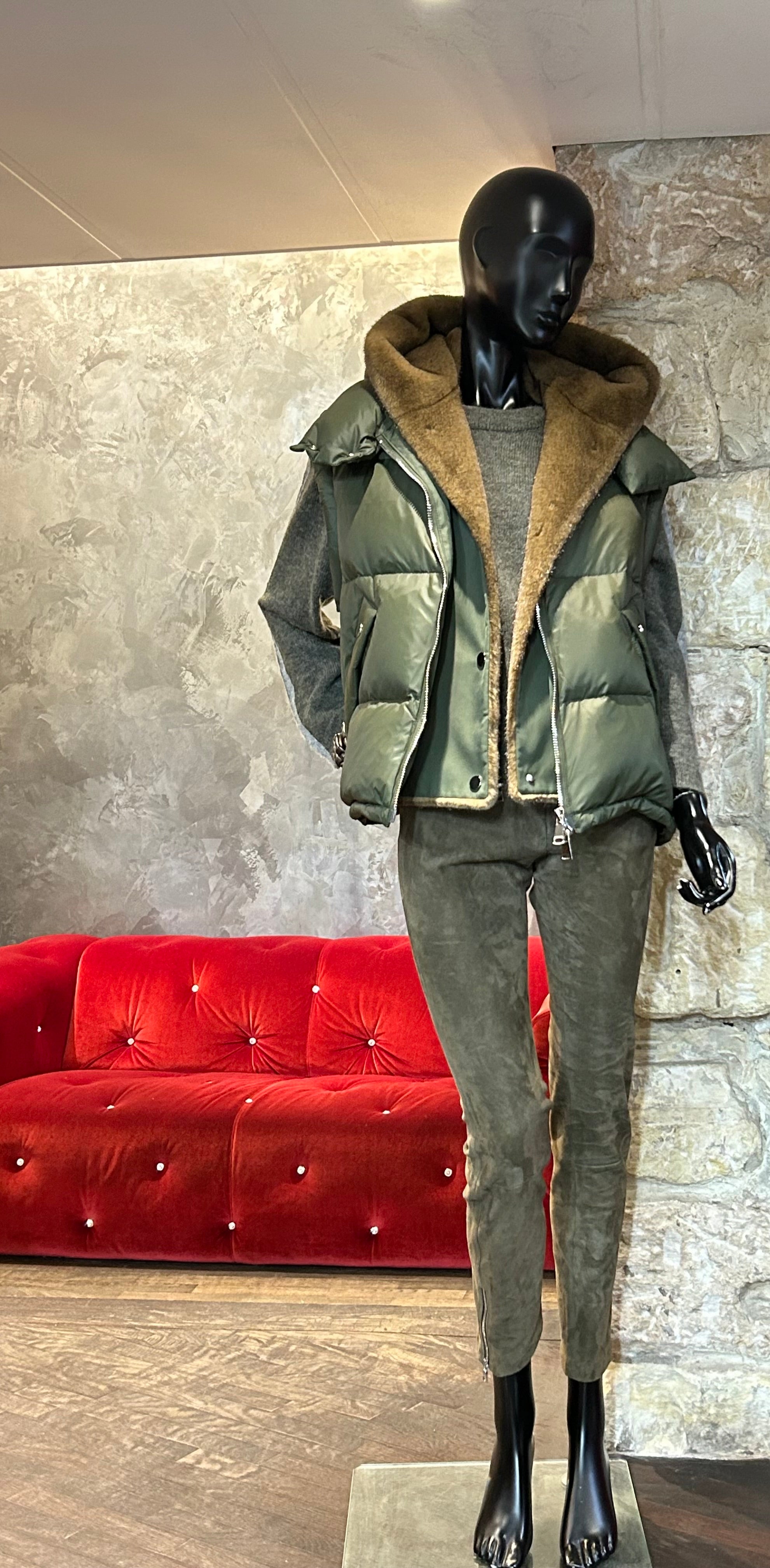 DOUDOUNE SANS MANCHES FAUSSE FOURRURE VISON