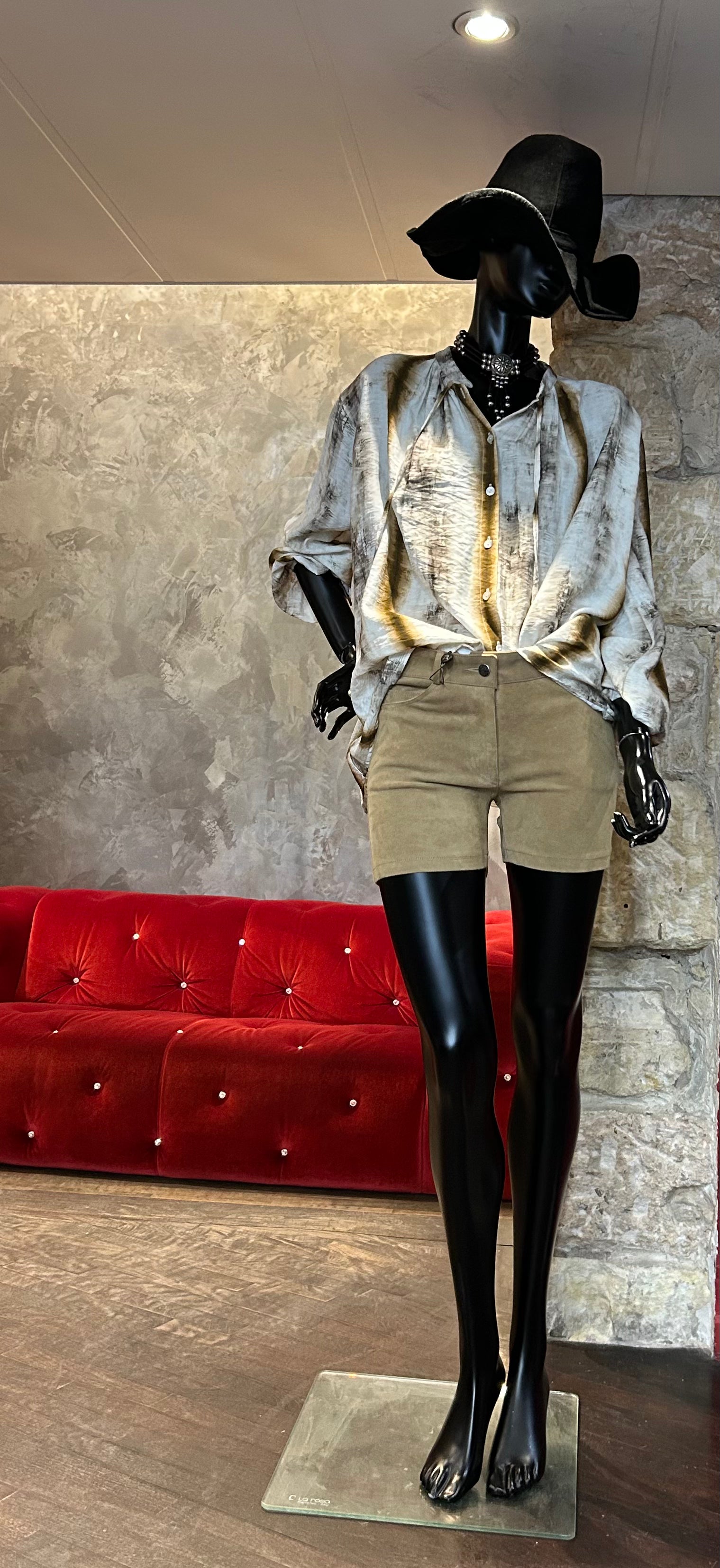 SHORT EN PEAU NATUREL VENTCOUVERT