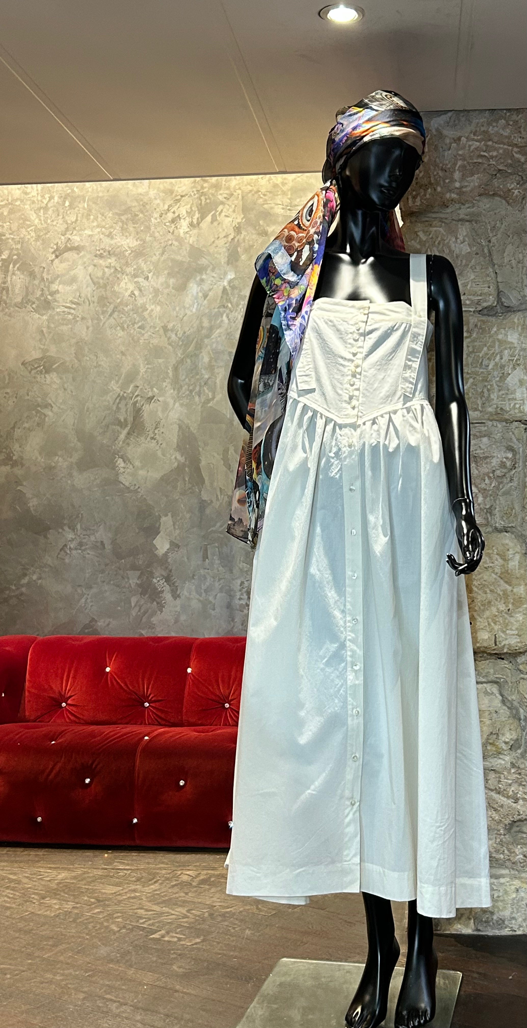 ROBE BRETELLES