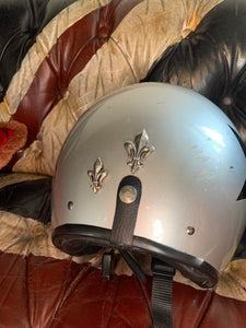 FLEUR DE LYS BIJOU DE CASQUE PM